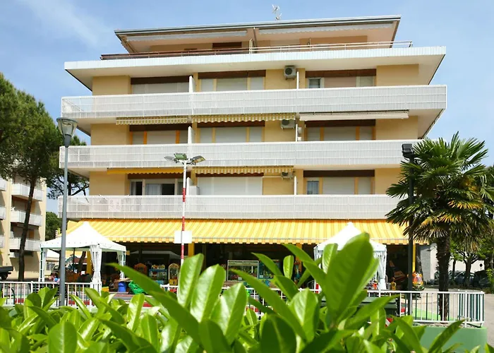 Cozy With Terrace * Bibione